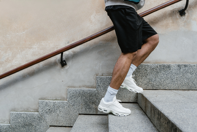 Why do my knees hurt when climbing stairs? Here's what's actually going on